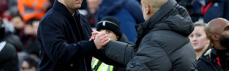 利物浦主帅七轮仅一胜却依然笑对逆境，不满关键红牌判罚引争议