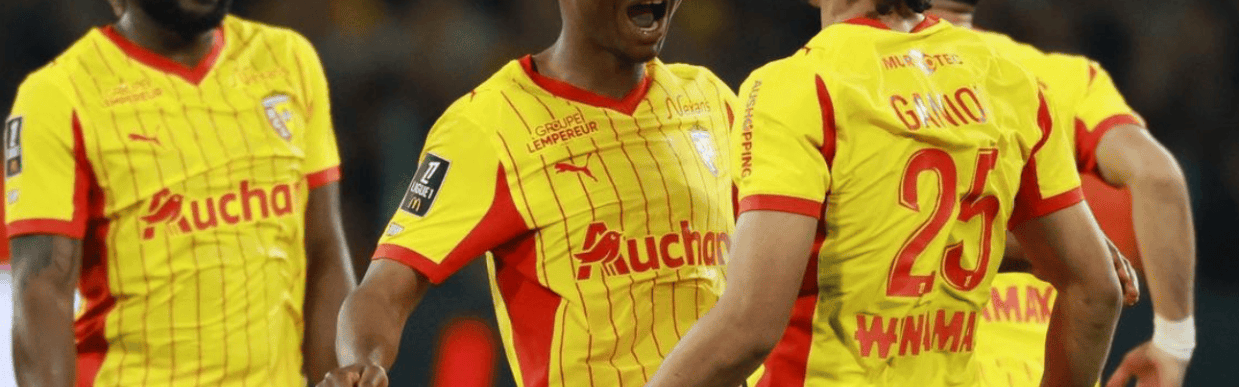 神剧情：0-2到3-2，法甲第2奇迹逆袭，惊险绝杀，只落后大巴黎1分