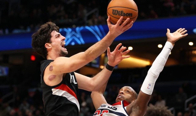 杨瀚森6分5板1助攻夏普31分 开拓者不敌奇才