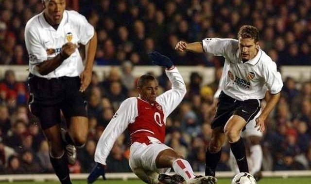 皇马巴萨求而不得的铁腰，还是西甲冠军队内射手王，却被庸医耽误