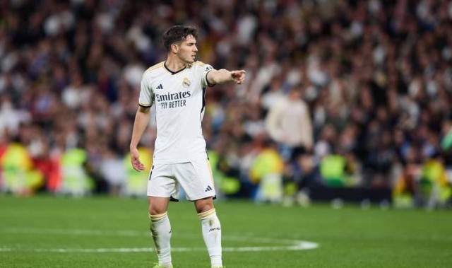 一日西甲最新动态：姆巴佩自称老大哥，亚马尔被誉可比肩梅西