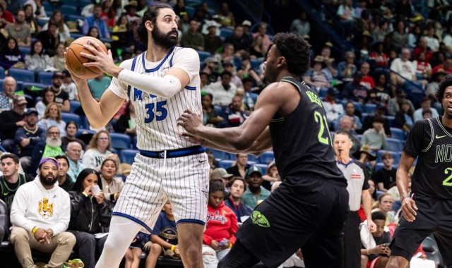 锡安17分班凯罗23+16 鹈鹕不敌魔术8连败